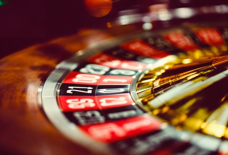 Layar keamanan dan pengaturan akun di aplikasi cristal togel